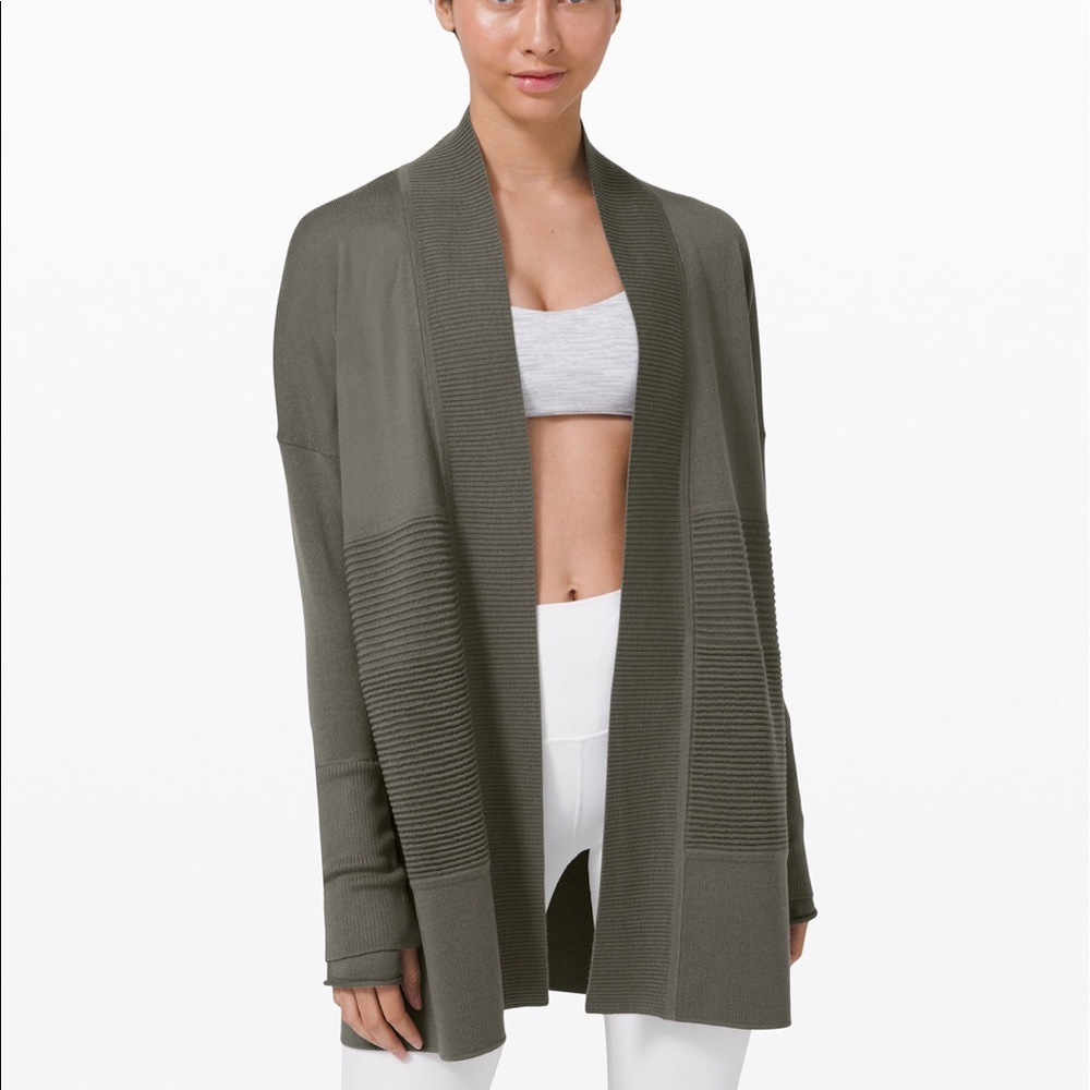 Lululemon Sit in Lotus Wrap II